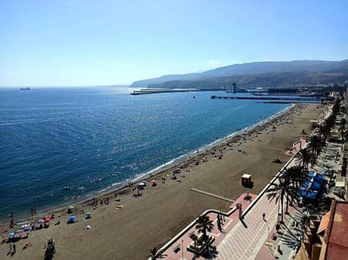 Increible Atico Con Vistas A La Bahia De Almería Exteriör bild