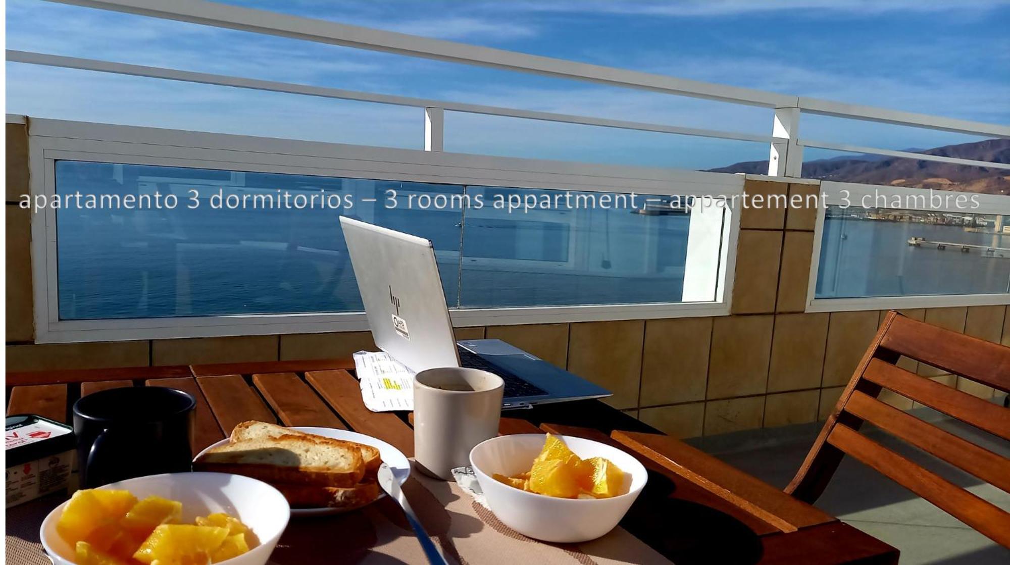 Increible Atico Con Vistas A La Bahia De Almería Exteriör bild